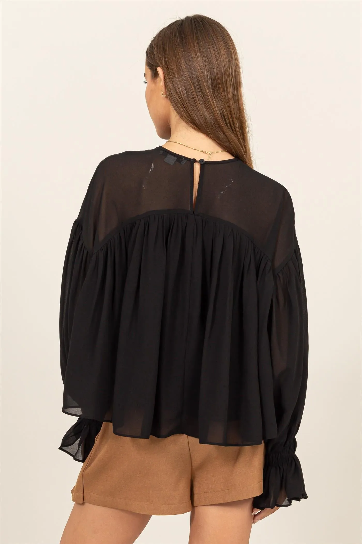 HF24F738-FLOWY BLOUSE WITH GATHERED CUFFS