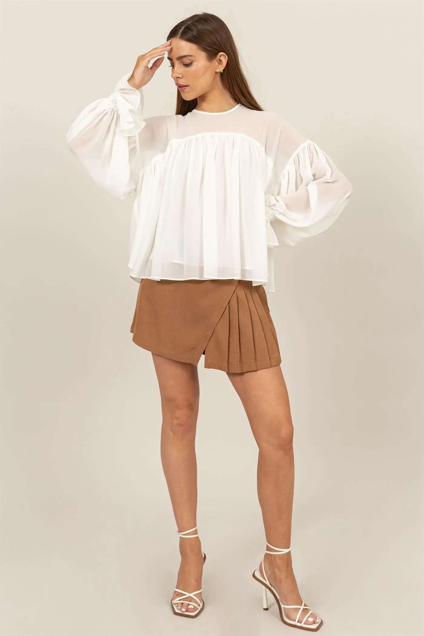 HF24F738-FLOWY BLOUSE WITH GATHERED CUFFS