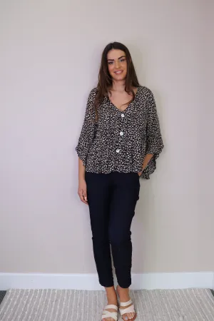 PT16064 BLACK Animal Print Flowy Cropped Blouse w Ruffle Sleeves