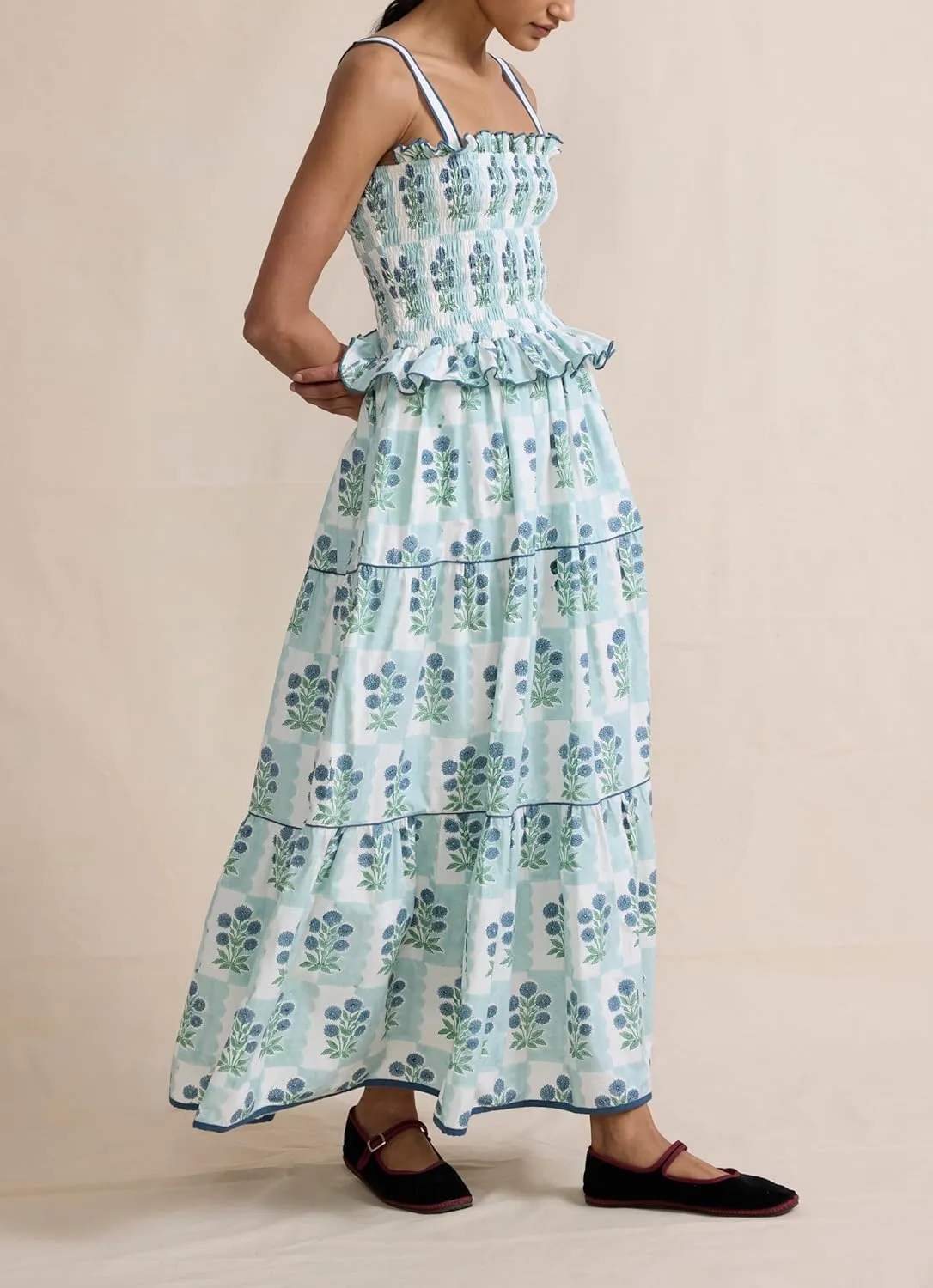 Women Floral Tie Shoulder Maxi Dress Sleeveless Square Neck Smocked Long Dress Boho Flowy Beach Sundress
